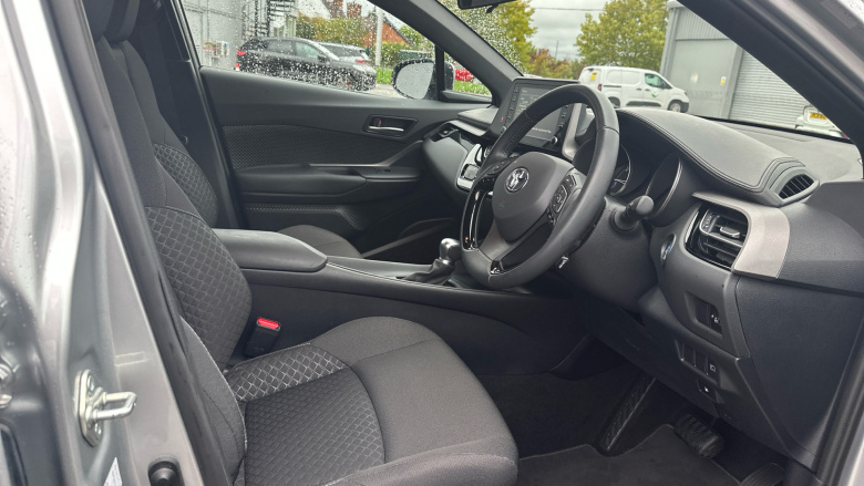 Toyota C-HR 1.8 Hybrid Icon 5dr CVT Hybrid Hatchback